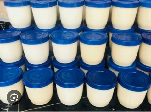 Oku bottled white honey